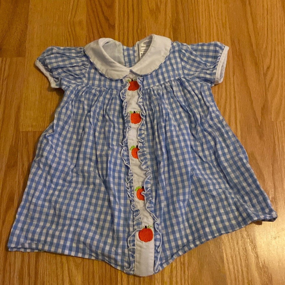 Pumpkin dress